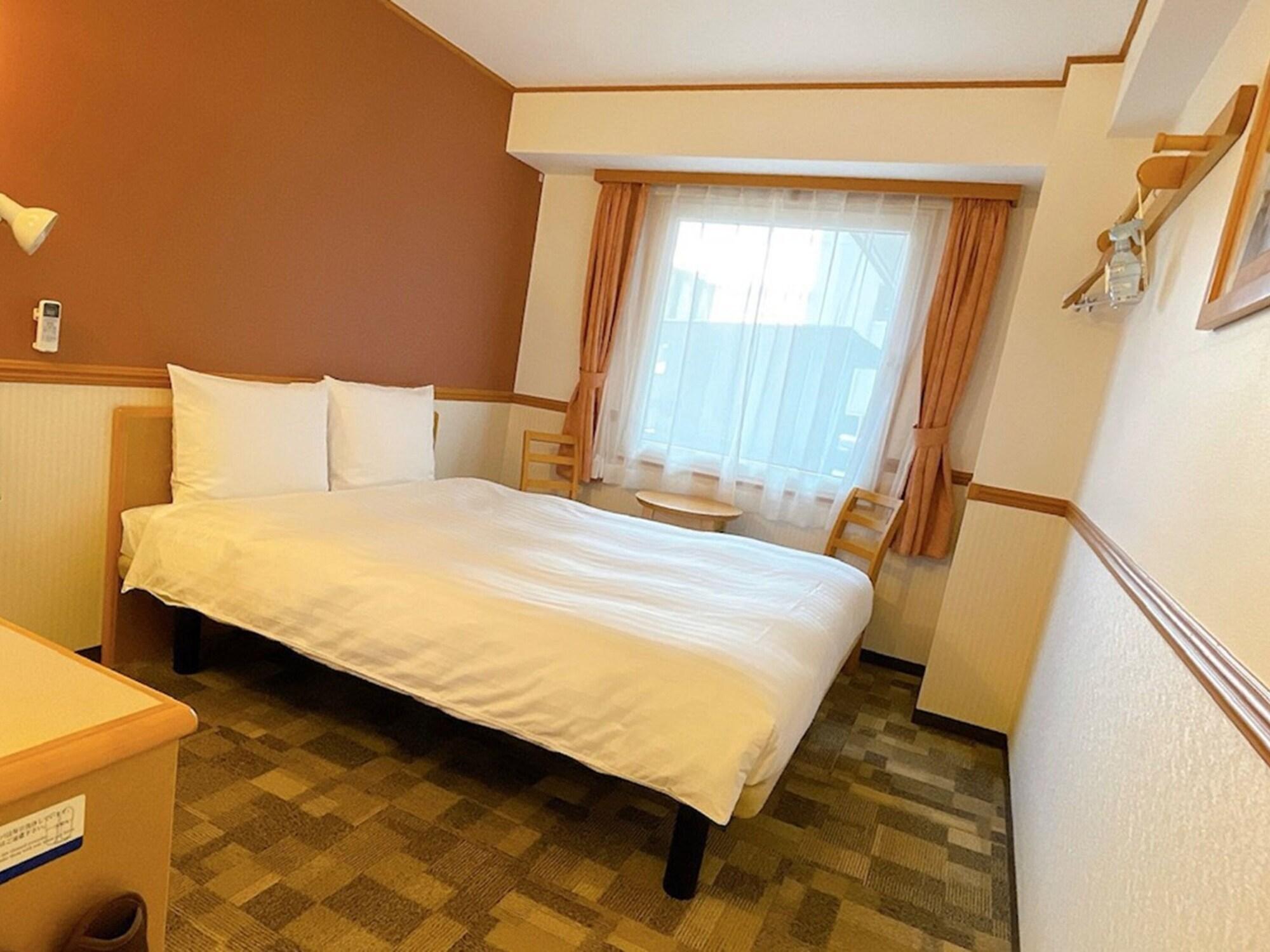 Toyoko Inn Kanazawa Kenrokuen Korimbo Buitenkant foto