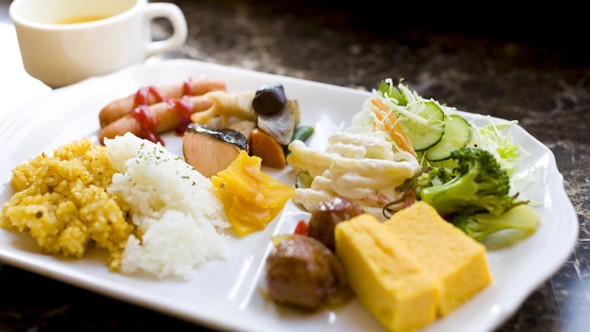 Toyoko Inn Kanazawa Kenrokuen Korimbo Buitenkant foto