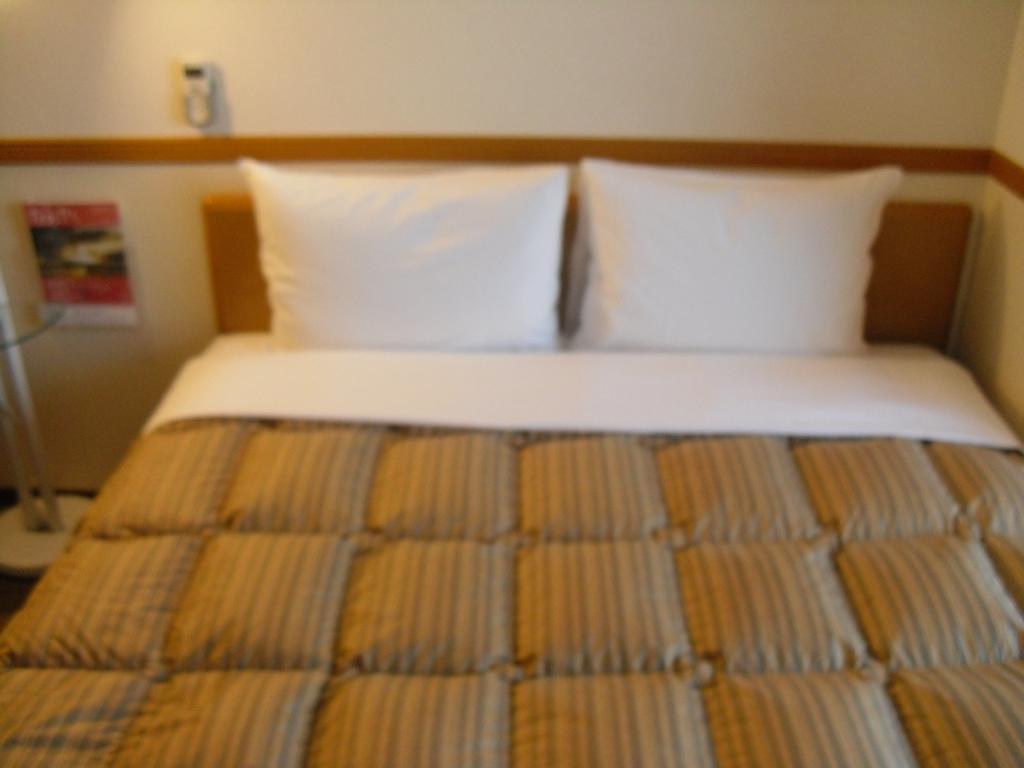 Toyoko Inn Kanazawa Kenrokuen Korimbo Buitenkant foto