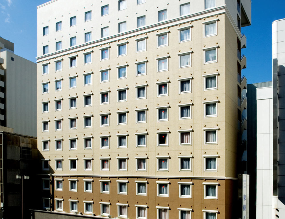 Toyoko Inn Kanazawa Kenrokuen Korimbo Buitenkant foto